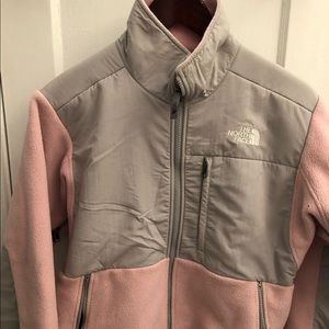 North face Denali, women’s size S, light pink